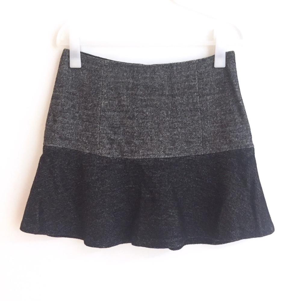 Theory Gray and Black Mini Skirt